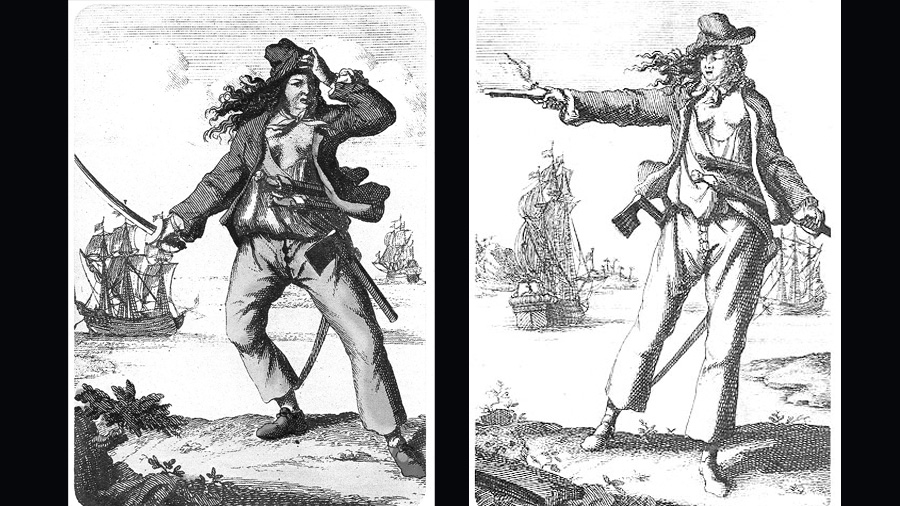 岸邊佇立的是兩位18世紀的傳奇女海盜，也是一對相愛的戀人