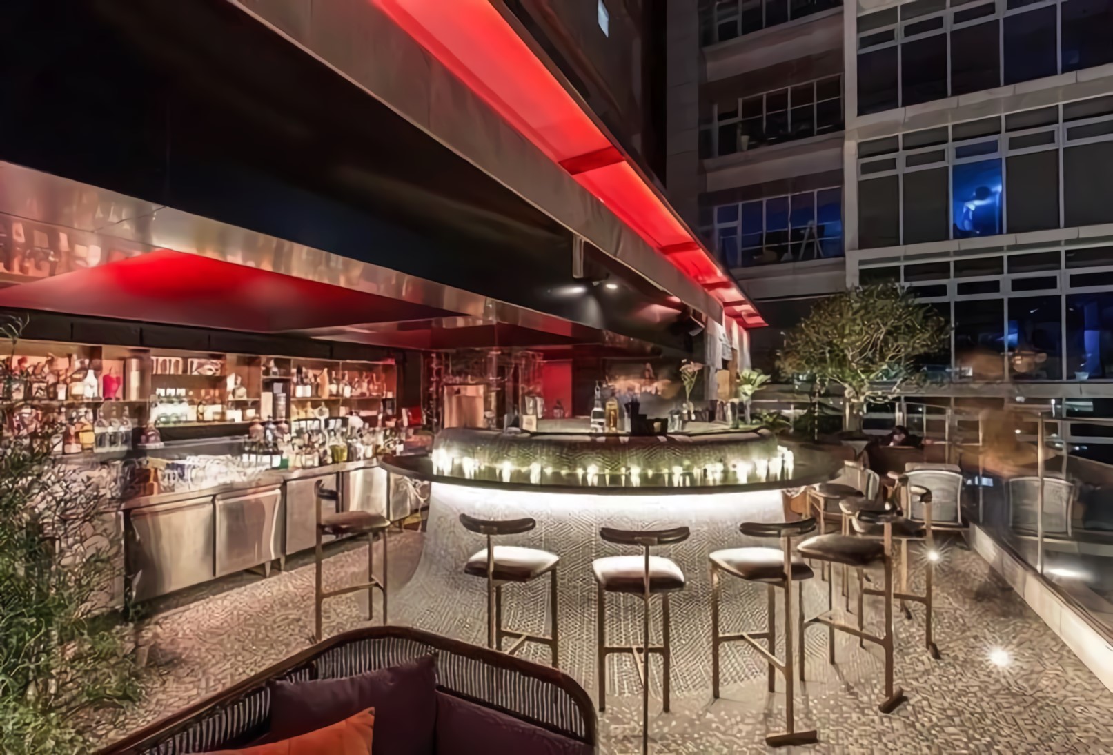 LEZS VVIP PASS特色店家》內湖餐酒館Lazy Point，創作城市間的彩色綠洲