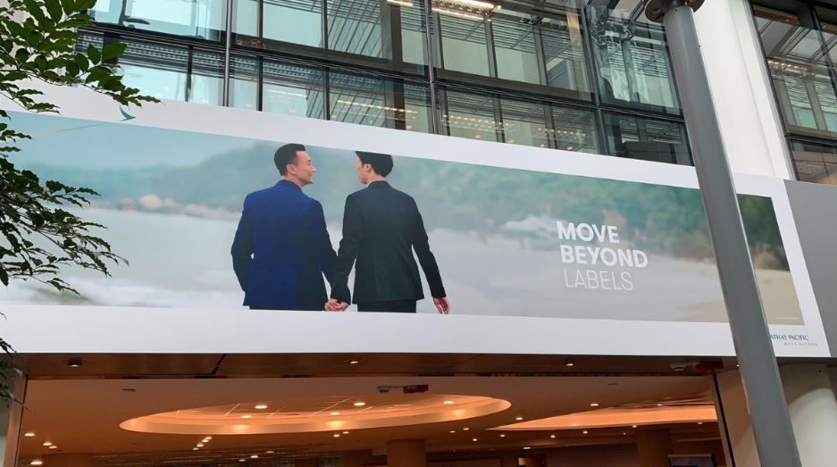 國泰航空新形象廣告支持LGBT，反同者威脅拒搭，國泰：支持多元共融